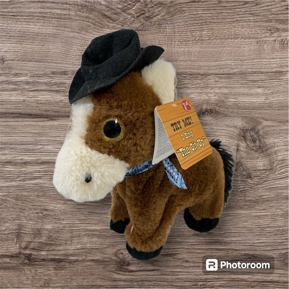 Dan Dee Collector’s Choice Horse That Sings And Dances To “The Git Up”